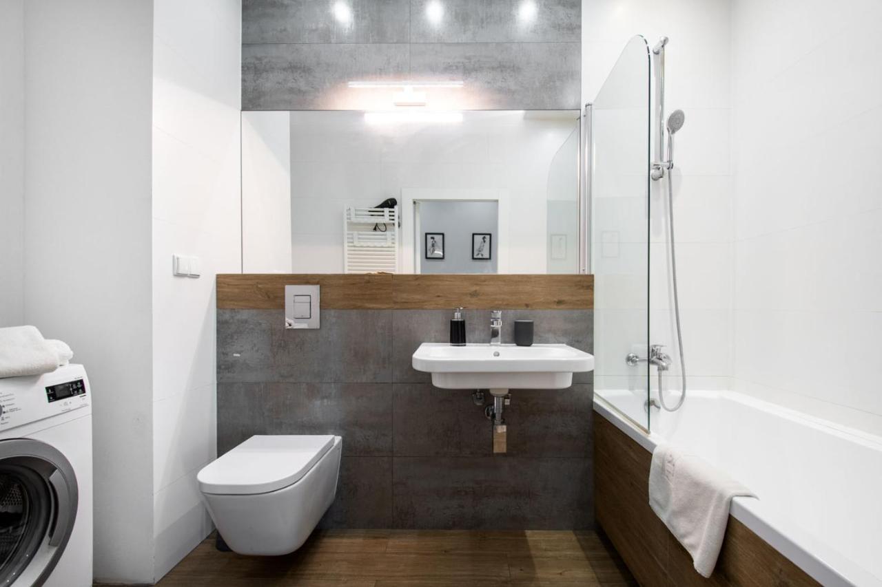 Mg Apartments Siedmiogrodzka Варшава Екстериор снимка